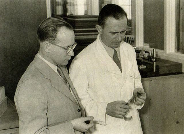 Otto Geier, supervisor of the Optics Department of Ernst Leitz Canada (on the right), with the legendary lens designer Dr. Walter Mandler. Most of the Leica lenses were designed in Midland rather than in Wetzlar.
